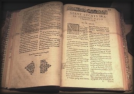 Az els teljesen magyar nyelvre fordtott Biblia a Vizsolyi Biblia volt (Kroli Gspr, 1590.)